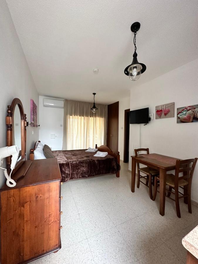 Estia Vasilis Manoli Apartment Ayia Napa Exterior photo